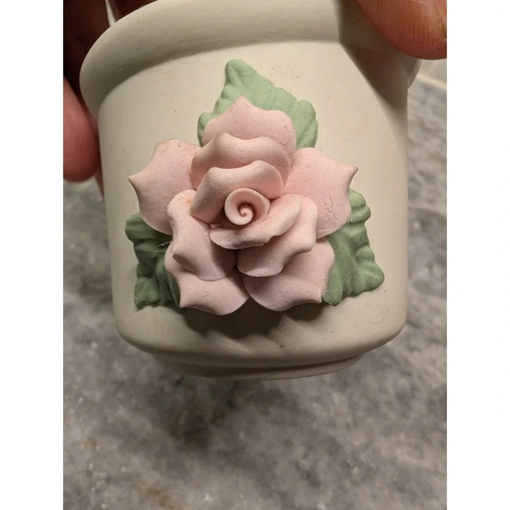 A‎ Summit Collection Exclusive Candle Holder With Rose Floral Design